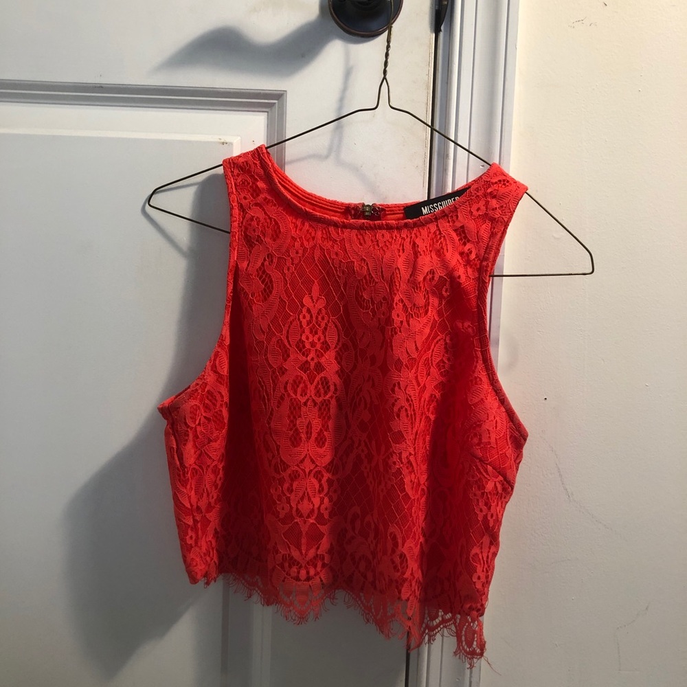 Crop top